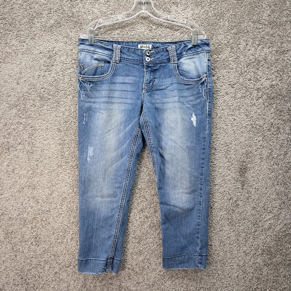 Mudd Women Low Rise Capri Jeans Size 13 Medium Wash Distressed DJBM11250